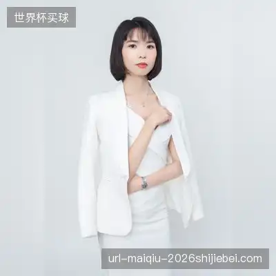 张坤